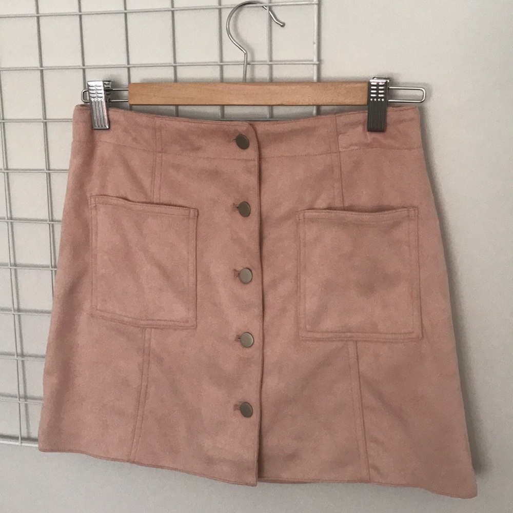 Forever 21 light pink velvet skirt (never worn)